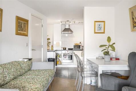 Reception/Kitchen