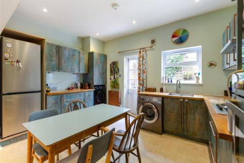 Reception/Kitchen