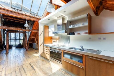 Reception/Kitchen