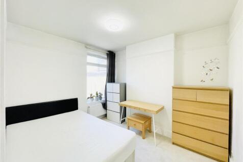 bedroom 3.jpg