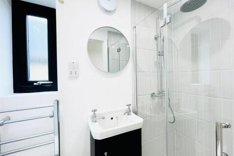 Bathroom.jpeg