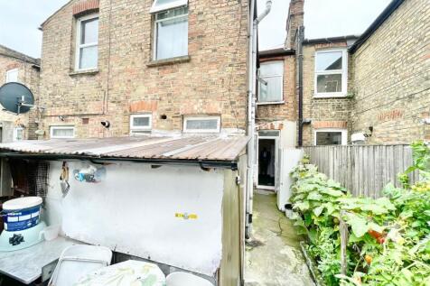 WhatsApp Image 2025-09-18 at 14.06.21 (4).jpeg