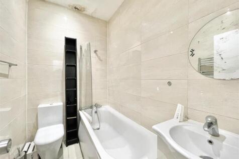 WhatsApp Image 2025-09-18 at 14.14.54 (1).jpeg