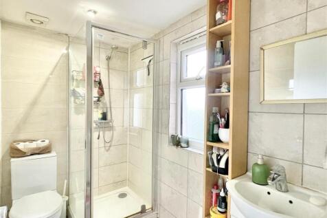 WhatsApp Image 2025-09-18 at 14.14.57 (1).jpeg