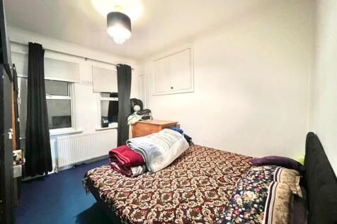 WhatsApp Image 2025-11-27 at 18.02.55 (1).jpeg