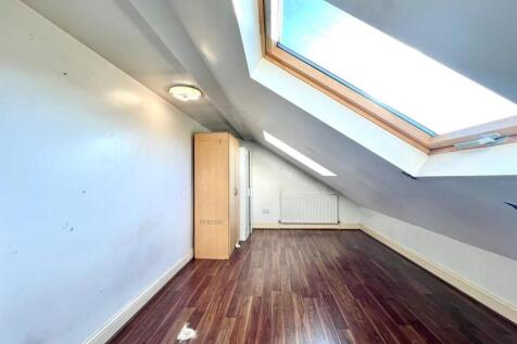 WhatsApp Image 2025-12-04 at 14.49.34 (1).jpeg