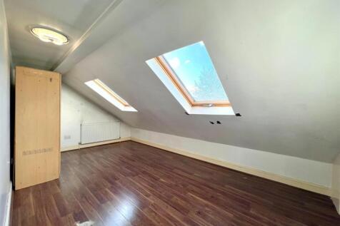 WhatsApp Image 2025-12-04 at 14.49.34.jpeg