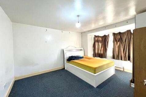 WhatsApp Image 2025-12-04 at 14.49.35 (3).jpeg