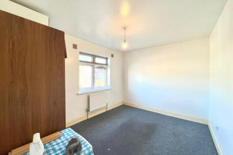 WhatsApp Image 2025-12-04 at 14.49.35 (4).jpeg