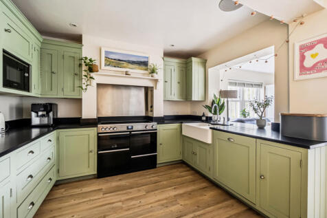 1383590-47-692489...