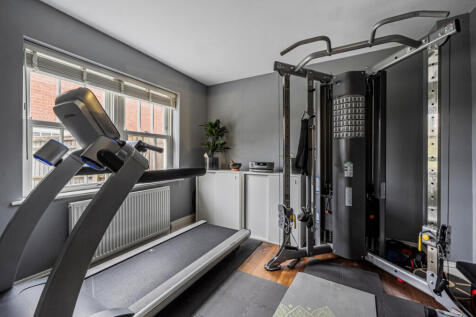 1383590-49-692489...