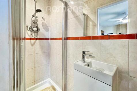 Master En-Suite
