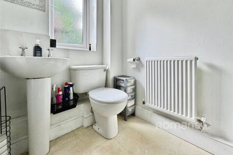 Master En-Suite
