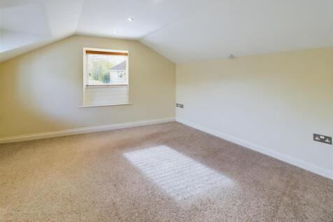 CAM03789G0-PR0012-ST