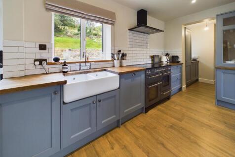 CAM03789G0-PR0037-ST