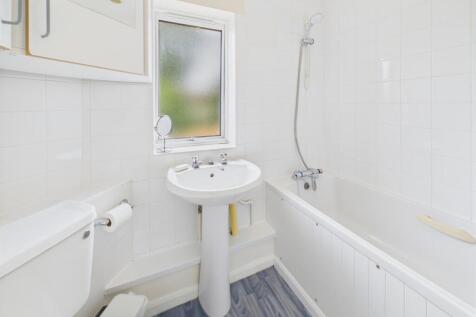 CAM03789G0-PR0079-ST