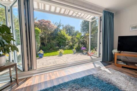 Sitting Room to Garden