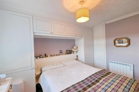 Bedroom  1.jpg