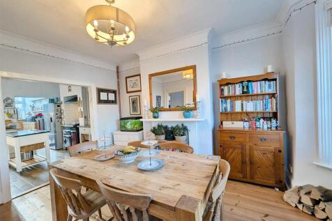 Dining Room to Kitchen