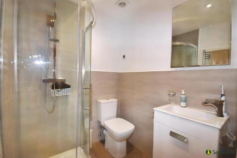 En suite 2