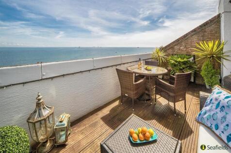 Balcony &amp; View