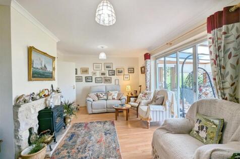 Sitting Room to Conservatory