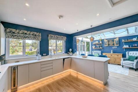 Kitchen/Family Room