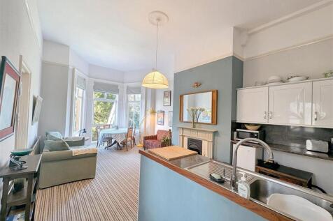 Open Plan Kitchen/Living Room