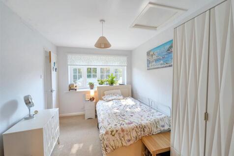 Ground Bedroom