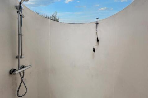 Yurt Shower
