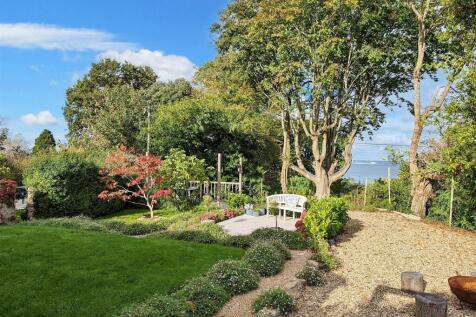 Beautifully Landscaped Gardens