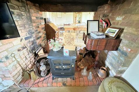Fireplace.jpg