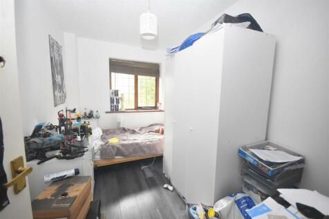 Bedroom 2.jpg