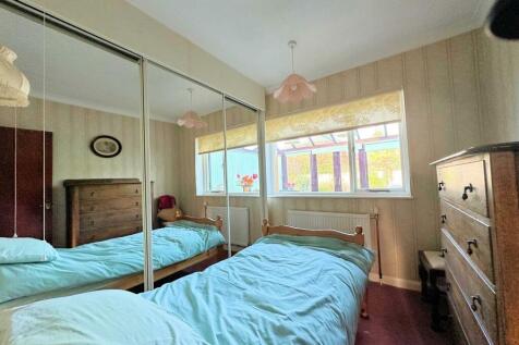 Bedroom 3.jpg