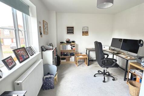 Bedroom 2.jpg