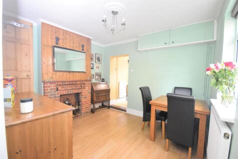 Dining room.jpg