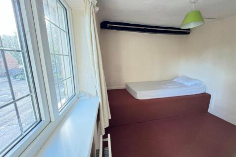 Bedroom 3 - STudy.jpg