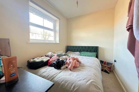 bedroom.jpg