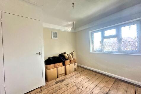 Bedroom 3.jpg