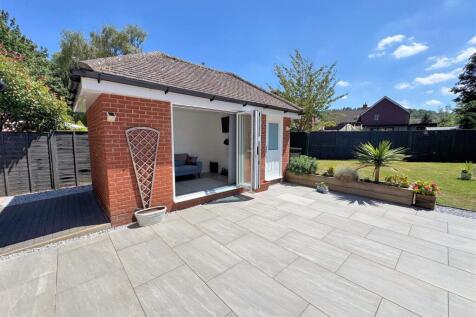 Garden room.jpg