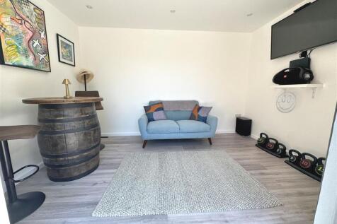 Garden room inside.jpg