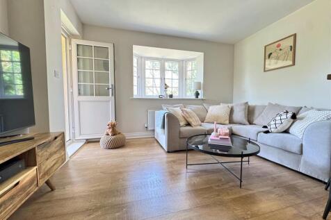 Sitting room.jpg