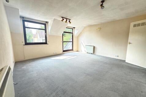 Sitting Room 2.jpg