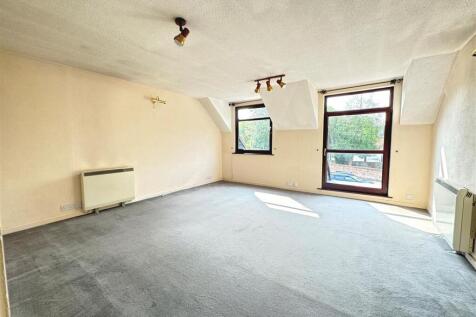 Sitting Room.jpg