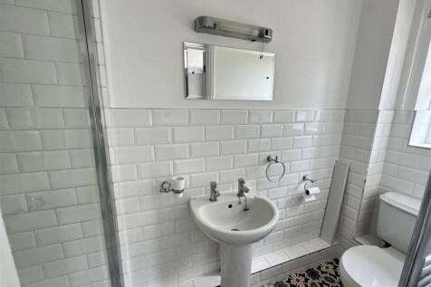 Ensuite.jpg