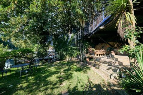 Property Image 47