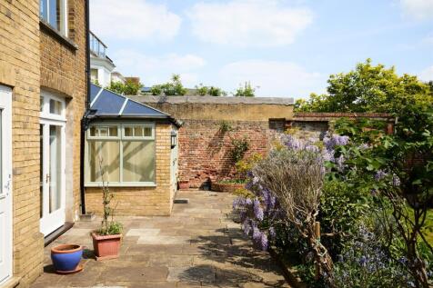Property Image 16