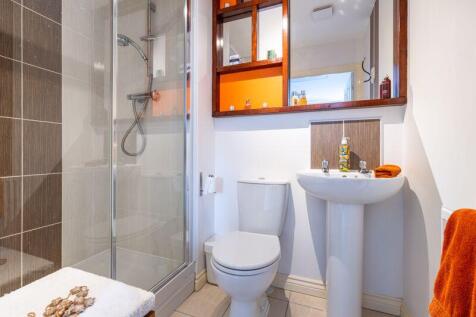 Family Shower Room