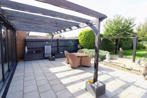 Raer Garden