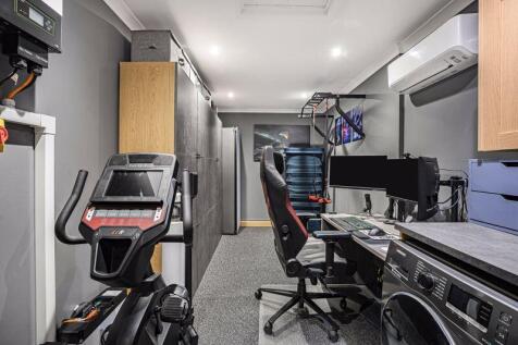 Office/ Utility Room
